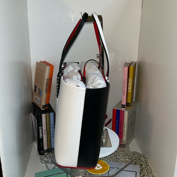 Christian Louboutin Black and White bi-color Small Cabata Tote - Picture 3 of 12
